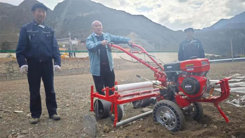 山東拖拉機(jī)生產(chǎn)廠家：探尋優(yōu)質(zhì)農(nóng)機(jī)的心路歷程